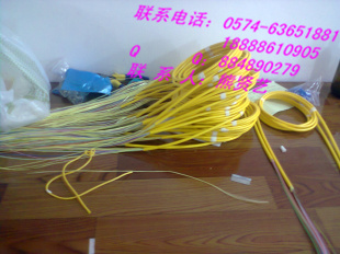 ST12芯束状尾纤，LC12芯束状尾纤，光纤尾纤，SC12芯束状尾纤，FC12芯束状尾纤，尾纤生产厂家
