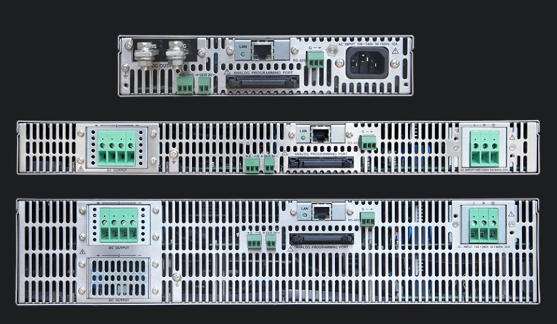 DP3000ϵ�пɱ��ֱ����Դ������ʾ���5λ�����ֵ�ѹ/�������趨�Լ���ʾ�ֱ��ʿɴ�0.1mV/0.1mA�����Ը���������׼ȷ�Ĳ������ݣ���֤���Ͽ��Ĳ�������Ҫ��