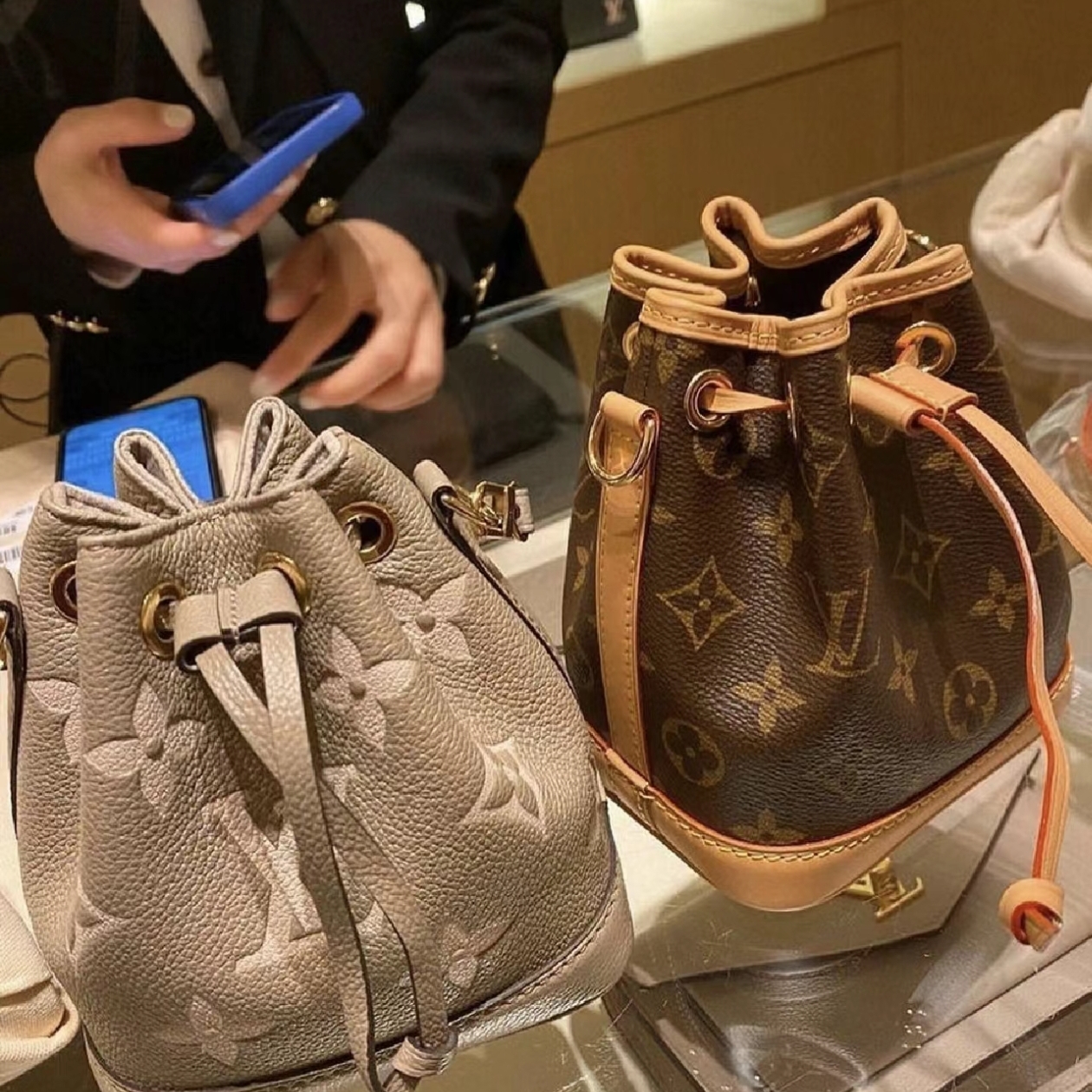 ����������ݳ�Ʒƽ̨�����ϡ�����è�����㡢�����������תת�ȡ�1������ ������һ��רҵ��Χ���и߶�����Ʒ���������������ݳ�Ʒ������ʱ��Ʒ�����ʦ����Ʒ�ȣ������ס����������ա�����������Ϊһ��ķ���ƽ